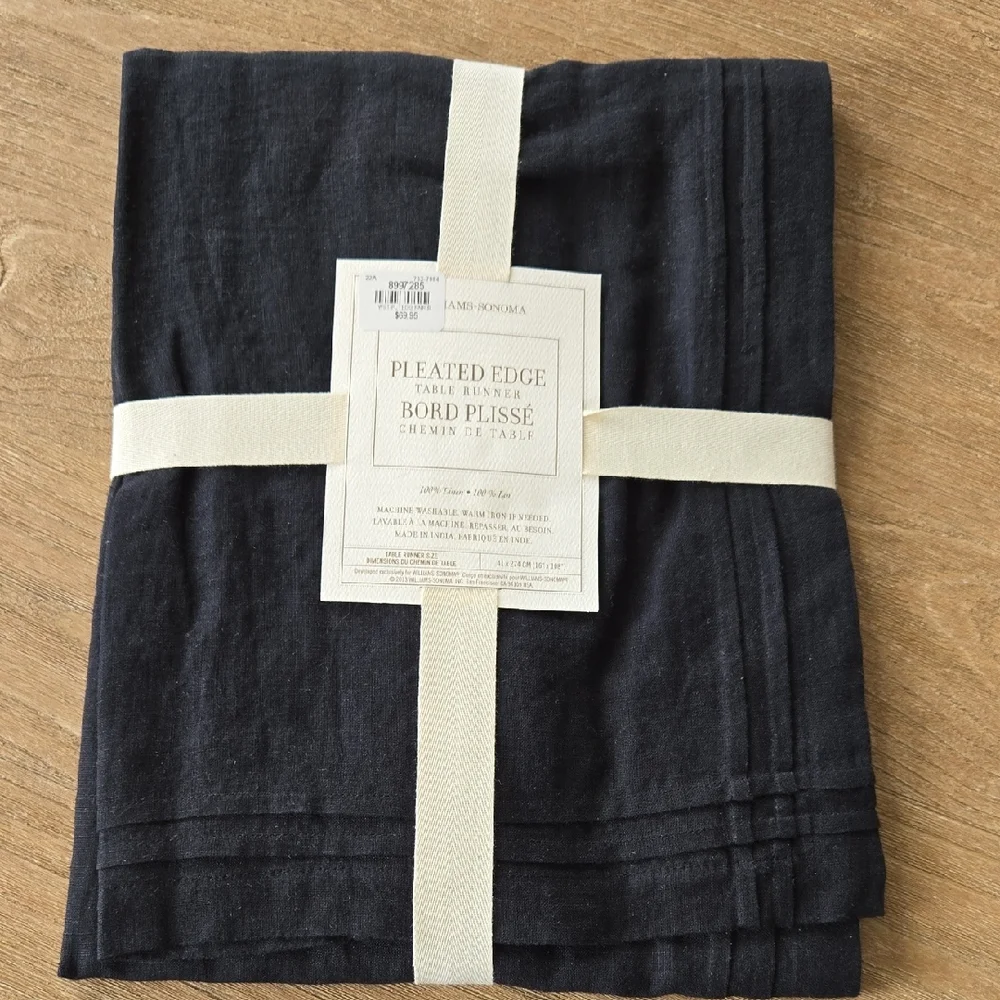WILLIAM SONOMA Black Linen Table Runner